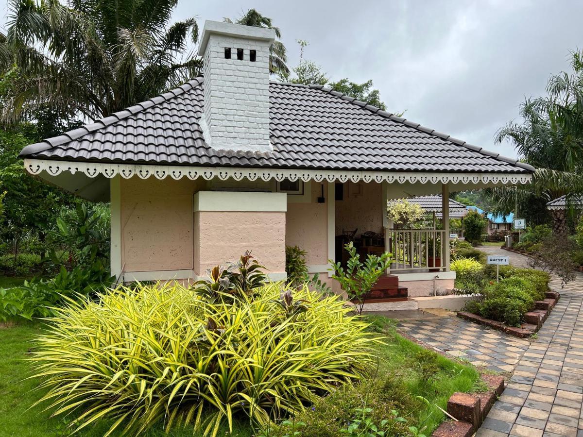 The Palmnest Resort Khakurla Extérieur photo